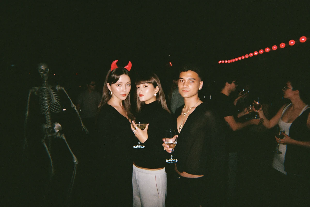 Best Halloween Bar Crawls By City In 2026